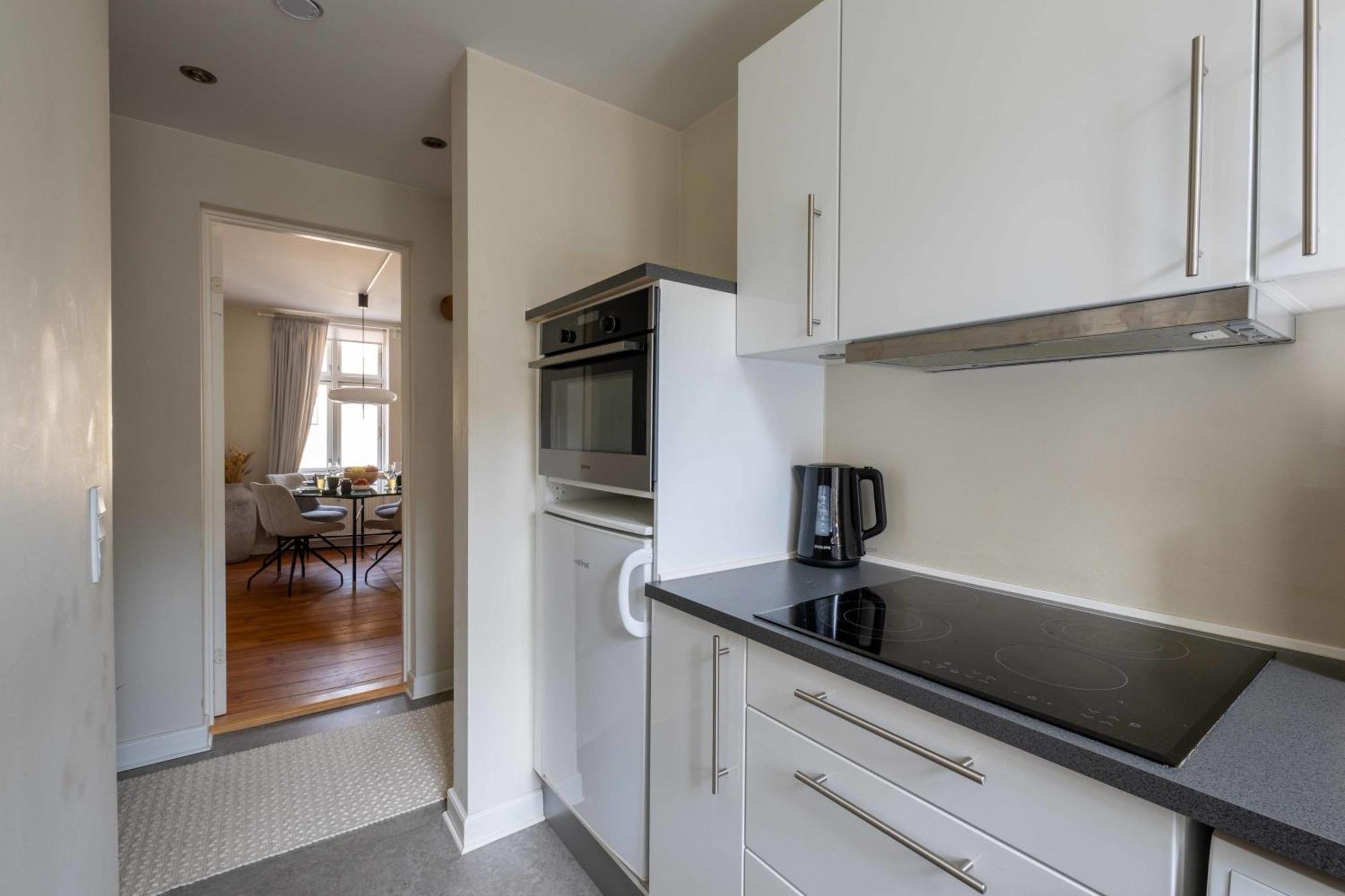 Apartment Cozy Next To The Metro *